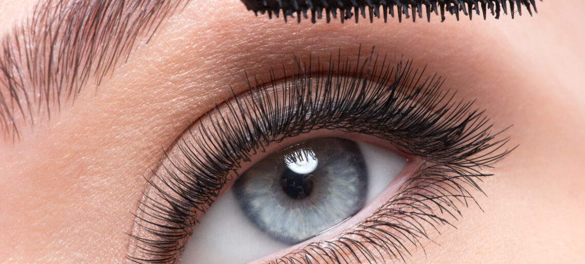 Värisevä ripsiväri